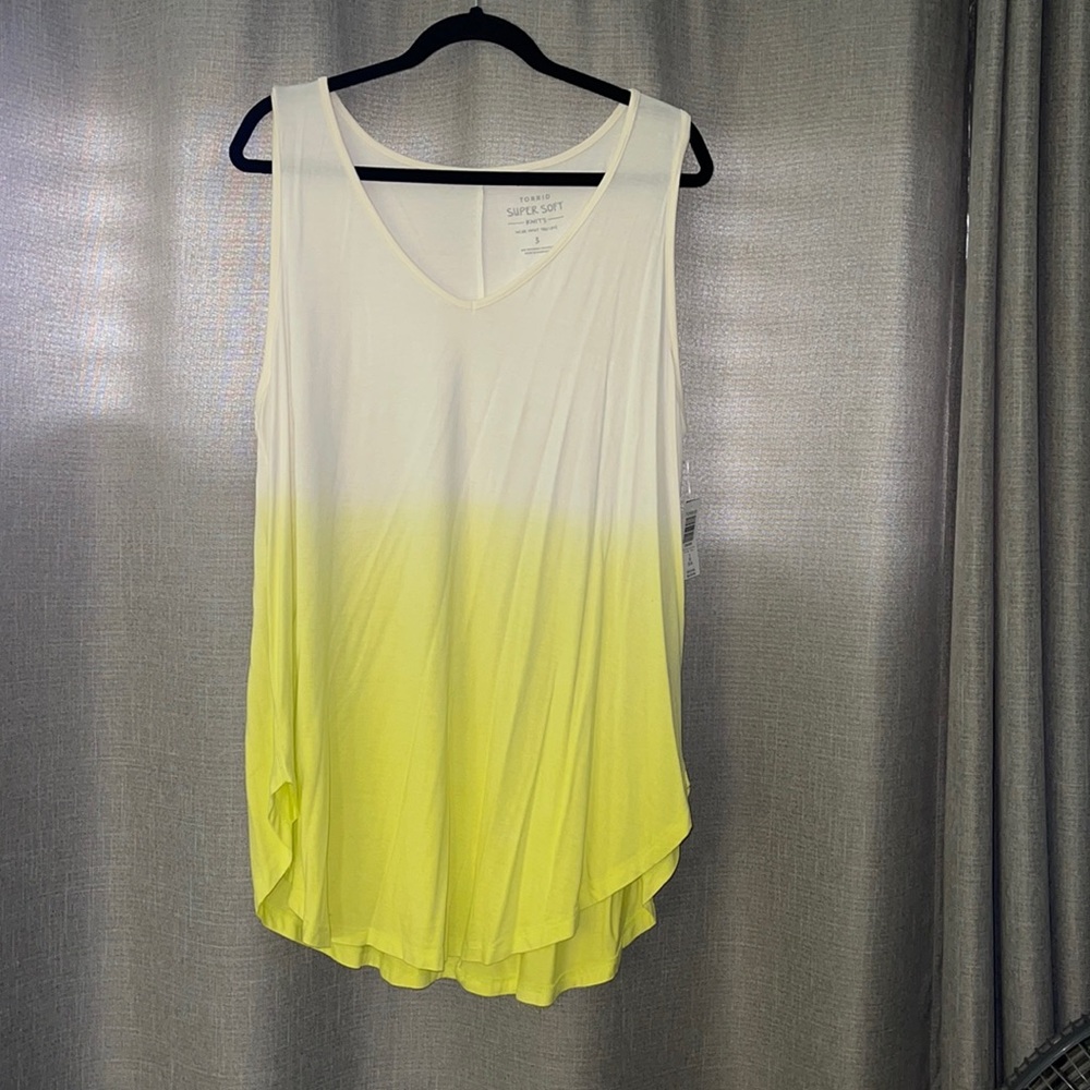 Torrid super soft dip dye favorite tunic tank